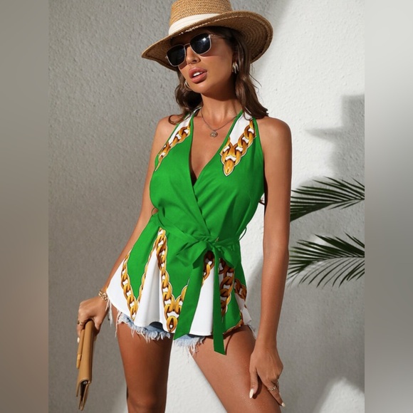 SUMMER CLEARANCE!XL (12)Green chain print halter blouse free earrings w purchase - Picture 1 of 4